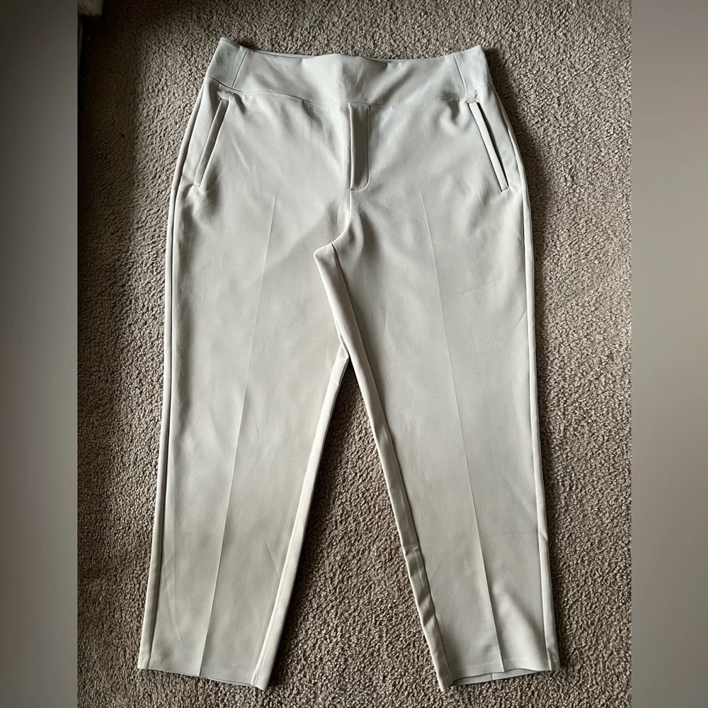 Athleta Endless High Rise Pull on Pants In Abalone Gray Size 16 Elastic Waist
